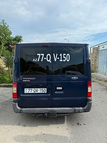 Ford Transit: 2.2 l | 2011 il 222000 km Van body type
