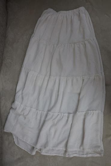 ayaqlar: Ağ rəngli qadın ətəyi - Stil: Boho/kat-kat dizaynlı, geniş kəsim - — 1