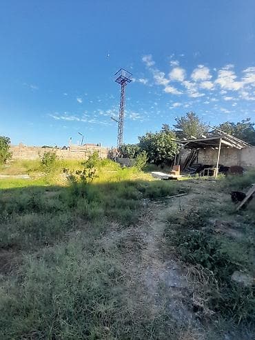 gence evleri: Satılır: həyət evi və torpaq sahəsi - Ümumi: Həyətyanı sahəsi olan 1 — 2
