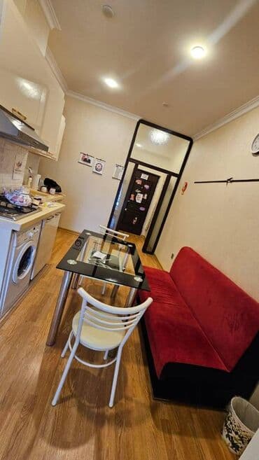 Təbriz küçəsində keçmiş “Su Sonası” restoranı ilə üzbəüz 100metr lalafo.az -da Təbriz küçəsində keçmiş “Su Sonası” restoranı ilə üzbəüz 100metr