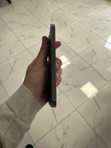 iphone 12 pro islenmis: IPhone 13 Pro Max, 128 GB, Graphite, Barmaq izi, Simsiz şarj, Face ID — 5