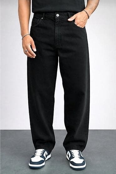 Özümə almışdım paltarlar mənə kiçik olduğu üçün satıram heç