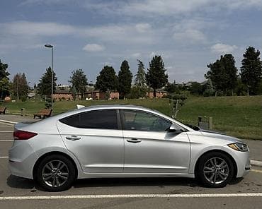 Avtomobil satışı: Səliqəli və baxımlı Hyundai Elantra 2017-ci il satılır. Maşın həm — 5