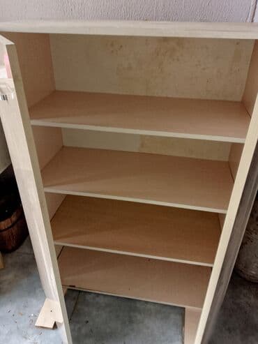 Divan və masa dəstləri: Açılan, 2 qapılı Düz dolab, Ayaqqabı dolabı — 2