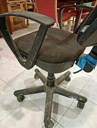 rumin mebel: İşlək vəziyyətdədir sadəcə anbarda tozlanıb Fırlanan ofis kreslosu - — 5