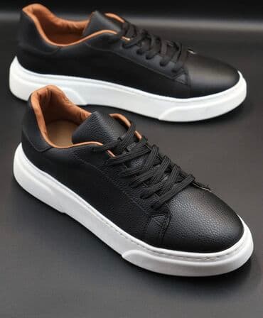 i̇dman ayaqqabısı: Başlıq: 🌟 Tam Yeni Trendyol Ayaqqabısı – 41 Ölçü 🌟 Məzmun — 8