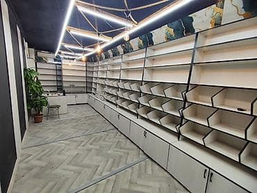 Setka vitrinləri: Mağaza üçün vitrin və rəf sistemi - Məhsul: Divara quraşdırılan modul — 3