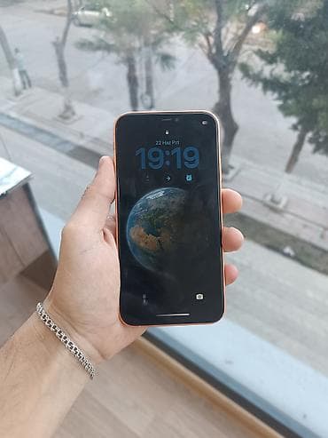 islenmis sazz modem satilir: IPhone 11, 64 GB, Narıncı, Face ID — 2