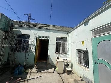 qara qarayev m: Ev Masazirda 6 nömrəli məktəbin yaxinliqinda yerləşir.Ayri girişi olan — 1