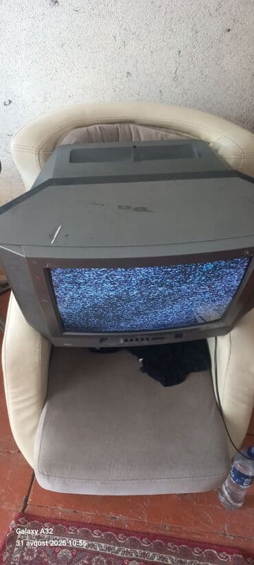 спутниковая антенна: Б/у Телевизор JVC — 3