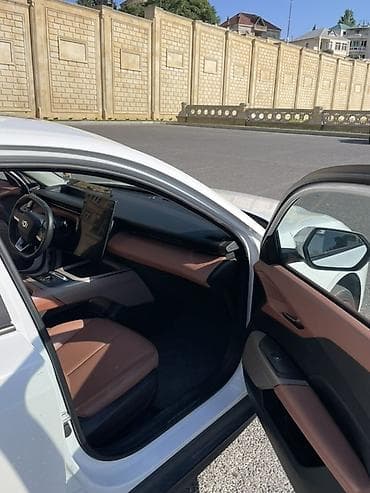 Avtomobil satışı: Changan Qiyuan A05 hibrid sedan Maşın əla vəziyyətdədir, 50.000 km — 10