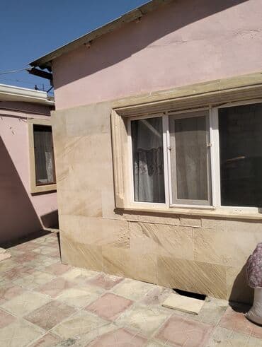 mingəcevirdə bir otaqlı ev axtarıram: Salam evi kirayə verirəm 2 qız və ya 2 oğlan qalarsa 140 tək adam — 1