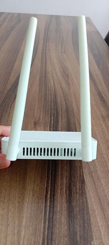BDCOM GP1704-2F-E ONU/Router - İki ədəd yüksəkqazanclı xarici antena
