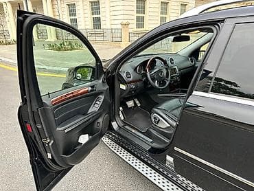 çeşka mersedes: Mercedes-Benz GL-Class: 5.5 l | 2008 il Ofrouder/SUV — 4