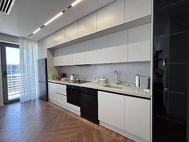 restoran: İcarəyə verilir 4 otaqlı yeni tikili 170 m², Ağ şəhər q. Kateqoriya — 10