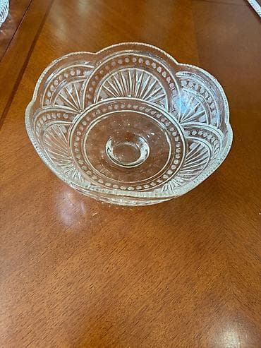 Şüşə salat/servis qabı - Material: qalın, şəffaf şüşə - Dizayn lalafo.az -da Şüşə salat/servis qabı - Material: qalın, şəffaf şüşə - Dizayn