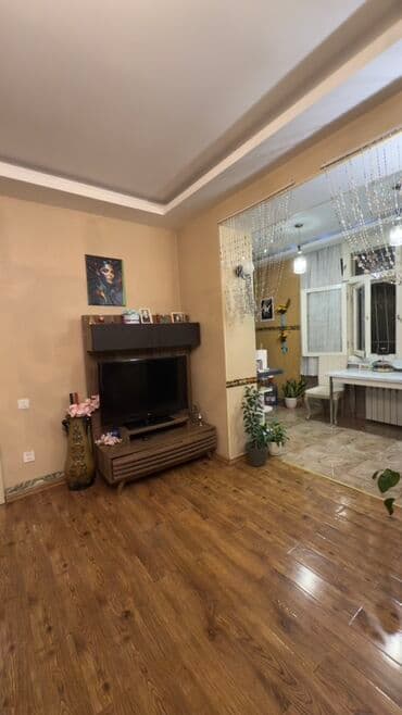 kiraye evler 2023 ecemi: Süleyman Rüstəmov küç:37 də Köhnə tikili binanın 5 mərtəbənin 1ci — 6