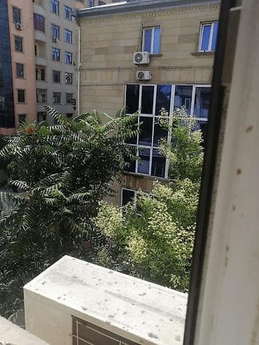 Bakı, 3 otaqlı, Köhnə tikili, m. 28 may, 63 kv. m — 3