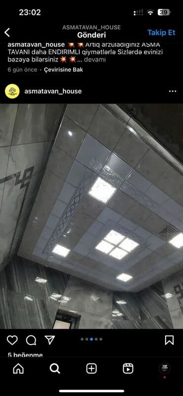 sadə asma tavanlar: Qara və ağ rənglərdə kvadrat formalı asma tavan. Bu dizayn müasir və — 2