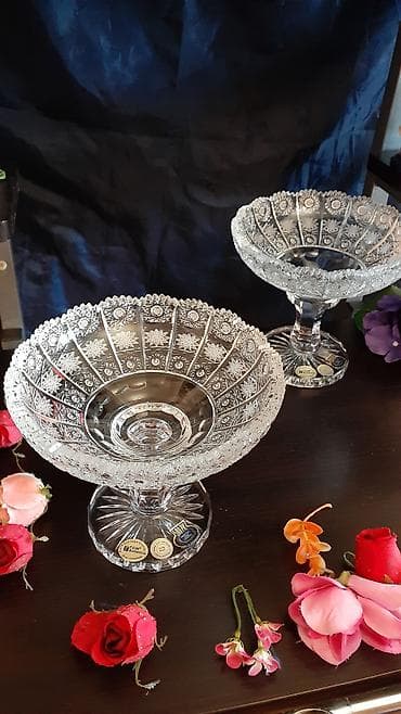 qab desdi: Tom konfet qab. 20 sm. Cutu 260 azn — 3