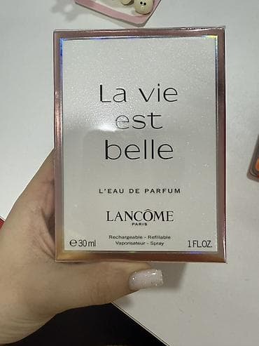 ador: Adore mağazaslndan alınıb, etiketi var üzərində. Məhsul: Lancôme La — 1