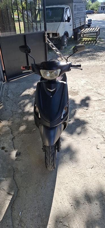 moto bazar: Skuter – şəhər içi rahat və qənaətcil hərəkət üçün Xüsusiyyətlər: - — 1