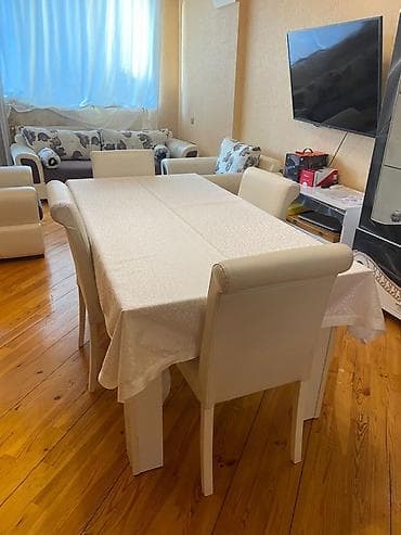 Ağ rəngdə yemək masası və 4 ədəd yumşaq oturacaqlı stul dəsti birlikdə — 1