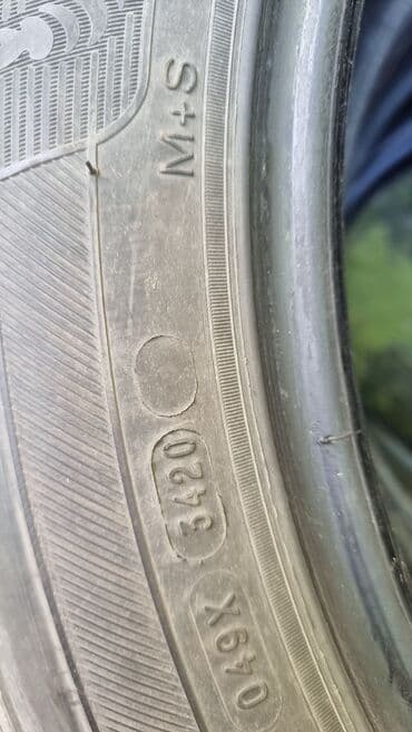 İşlənmiş Şin Michelin 235 / 55 / R 19