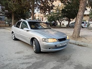 vectra b bufer: Opel Vectra: 1.8 л | 1997 г. 541000 км Седан — 3