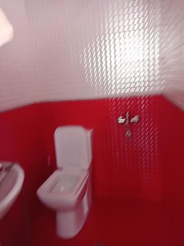 3 комнатная квартира: Kirayə 3 otaqlı mənzil, giriş kalidor 6kv, holl 8kv studiya zal — 7