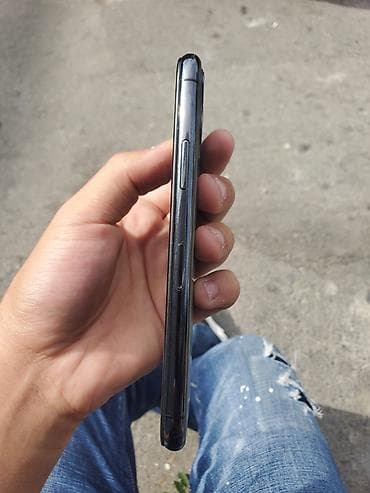 panel kamera: IPhone 11 Pro, 256 GB, Space Gray, Face ID — 4