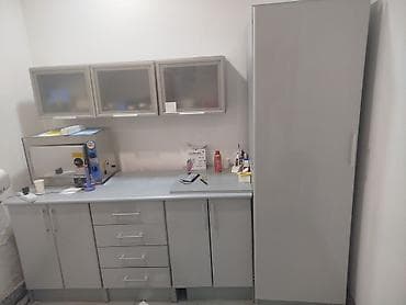 Digər tibbi məhsullar: Stomatoloji kreslo, şkaflar və sterilizasiya 3-ü birlikdə 1300 manat — 6