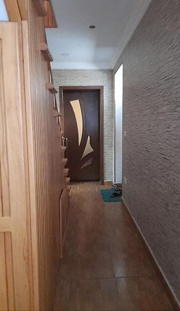 vila: 4 otaqlı, 150 kv. m, Kredit yoxdur, Orta təmir — 2