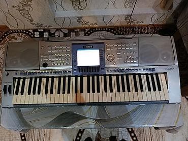 yamaha 630: Sintezator, Yamaha — 1