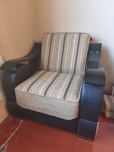 qapi ustu: Divan, İşlənmiş, Açılan, Bazalı, Parça, Çatdırılma yoxdur — 7