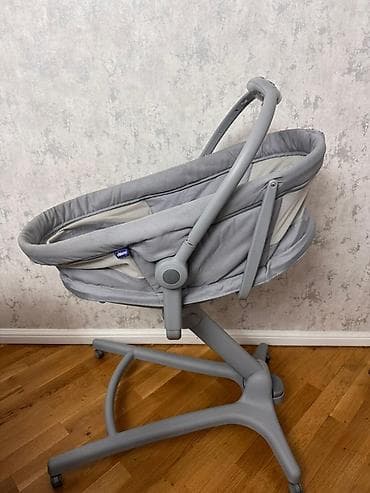 qatlanan kreslo: Oğlan və qız üçün, İşlənmiş, Dördbucaq, Beşik, Dəstsiz, Matras ilə, Yellənmə mexanizm ilə — 1