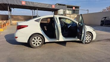 фольксваген тигуан с пробегом: Hyundai Accent: 1.4 л | 2011 г. Седан — 5