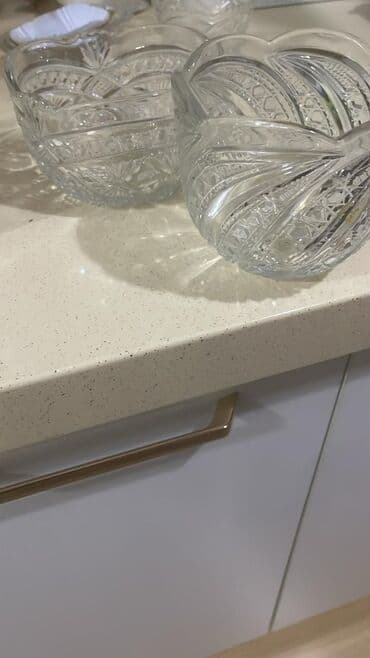 süd qabı: Kolleksiya: kəsimli şüşə/kristal qablar dəsti - 2 ədəd üçkünc formalı — 4