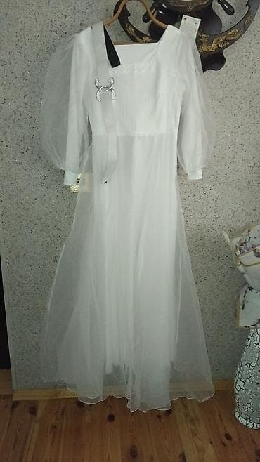 luc qizil saat satiram: Əla paltardı 1 defe nişana geyilib 150 m almisam real aliciya endirim — 2