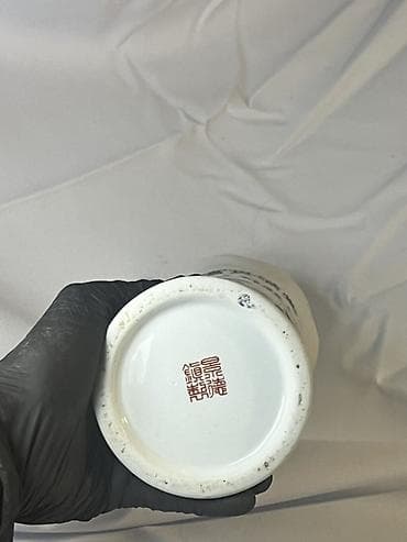 yapay gul: Bir vaza, Farfor — 4