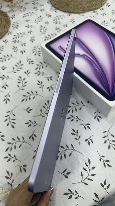 ipad 10 5: Apple iPad Air 11– inch (M2) bənövşəyi rəng - 10.9" Liquid Retina — 4