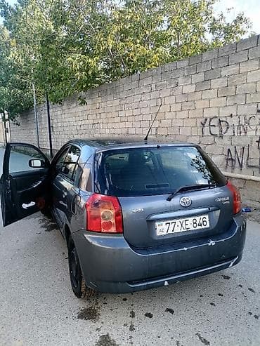 Avtomobil satışı: Toyota Corolla: 1.4 l | 2006 il Hetçbek — 1
