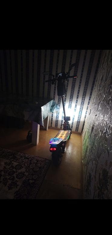 Электросамокаты: Elektrik skuter – güclü, iri təkərli şəhər/off-road model — 6