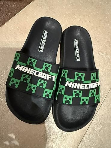 qara ketler: Minecraft temalı rezin/slayder terliklər - Rəng: qara əsas — 3