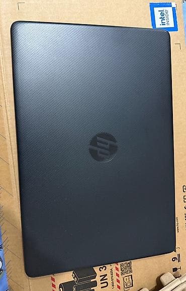 komputer ucuz: HP Laptop 15-dw1495nia - Ekran: 15.6" (diagonal), nazik çərçivəli — 2
