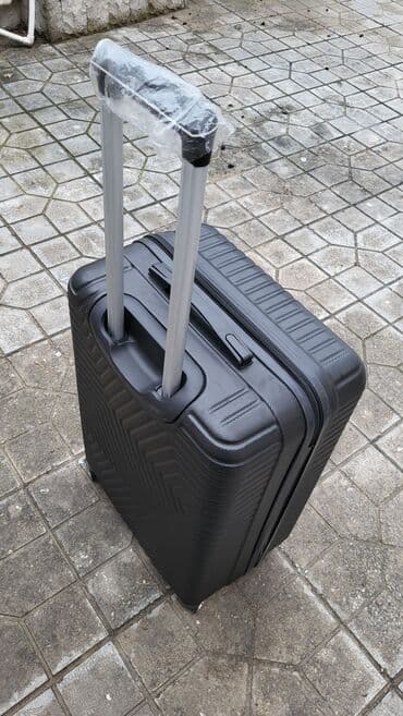 Türki̇yə i̇stehsali orta boylu m(60×43×28) ölçülü qara rəngdə yeni — 8