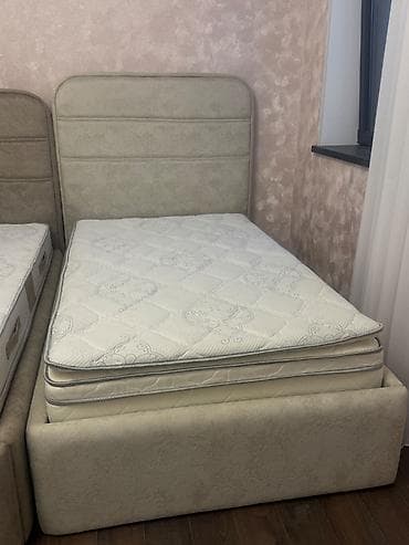 yataq matras: Tək nəfərlik çarpayı matrasla birlikdə✨ ✅ Yaxşı vəziyyətdə ✅ Demek — 2