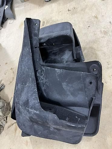 vaz hisseleri: Məhsul: Avtomobil üçün palçıqqoruyucu dəst (universal tip) Təsvir: - — 7