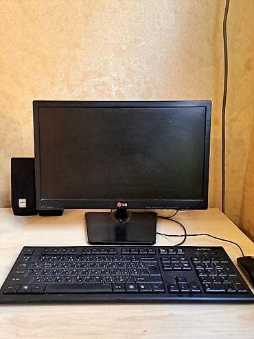 Monitorlar: Kompyuter özümə məxsusdur, xanım tərəfindən çox səliqəli və təmiz — 1