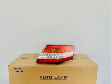 w210 krilo: Toyota — 1